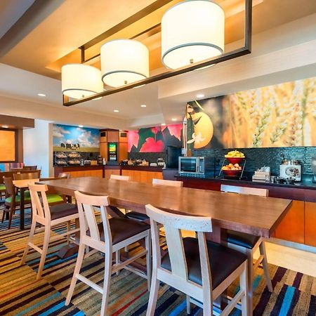Fairfield Inn & Suites Stevens Point Ngoại thất bức ảnh